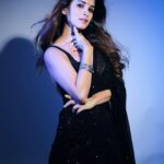 Chetna Pande Instagram - Desi Girl vibes 🖤