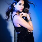 Chetna Pande Instagram - Tum Kya Mile 💁🏼‍♀️ 🫰🏻📸 @nishankswami This look inspired by fav @aliaabhatt #aliabhatt #rockyranikipremkahani #chetnapande #recreated