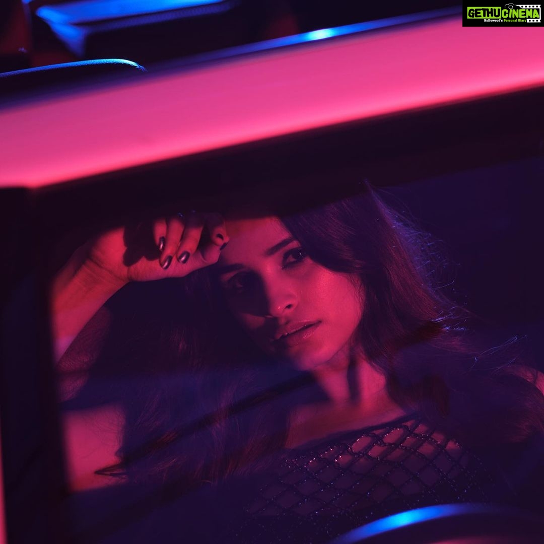 Chetna Pande Instagram - REMINDER: Go after dreams, not people. Love yourself and the rest will follow. Never lose your sense of wonder. You are capable of more than you know. - No regrets in life. Just lessons learned. Your only limit is you. - Life goes by in a blink of an eye. So live life. 🧿🫰🏻🦋 #newversion 🕸️