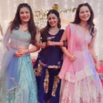 Chhavi Pandey Instagram - Gang of Purnima, Lovely and Babli ❤️🧿 . . #Purnima #trendingreels #trending #trendingsongs #reeloftheday #reelitfeelit #onset #bts #setlife #actorslife #fyp #foryou #foryoupage #instareels #reelkarofeelkaro #reelindia #friends #dancing #chhavipandey #lakshmimehta #daminidave