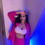 Daksha Nagarkar Instagram - Oh, her eyes, her eyes Make the stars look like they're not shinin' #dakshanagarkar #love #happy #instagood #instagram #instamood #sunday