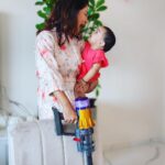 Debina Bonnerjee Instagram - Winding up Ganpati celebrations is the easiest when you have the Dyson V12 vacuum 💁🏻‍♀️ Must have for the festive season as it came in so handy to clean up the house after a blissful time.. #DysonHome #DysonV12 #DysonIndia #gifted @dyson_india