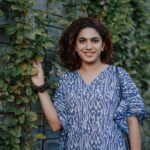 Deepa Thomas Instagram - “Blue blooms, endless tranquility.” 💙 @deepathomas__ wearing : @tedddstories Calicut, India