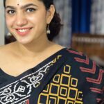 Deepa Thomas Instagram - நீ கவிதைகளா…