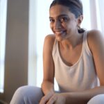 Deepika Padukone Instagram - Jasmine Breeze launches tomorrow for 82 MINUTES ONLY! Are you ready? @82e.official