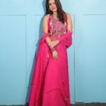 Deepika Singh Instagram - Wishing you the most inspiring opportunities and great success in life. Blessed Maha Navami to you ❤️🙏🏻 . Outfit @emiraasbyindrani Styled by @stylingbyvictor @sohail__mughal___ Assisted by @styleby_antara Jewellery @sakkshamsilver #pink #navratri #durganavami #festival #deepikasingh