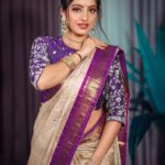 Deepika Singh Instagram - Wrapped in the soft embrace of silk. #photography @sk_.click #makeup @makeupbynainaa Outfit @yaksideepthireddy Accessories @shoppaksha Styled by @stylingbyvictor @sohail__mughal___ Assisted by @styleby_antara #managedby @lacelebrite05 #saree #navratri #festivalvibes #deepikasingh