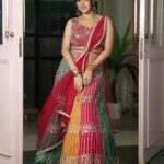 Deepika Singh Instagram - Ready to attend the Biggest Garba night at Sausar , M.P. @sausargarbamahotsav @masters_group_events #photography @sk_.click #video @raajesh.shandilya @lacelebrite05 #makeup @makeupbynainaa Outfit @indranistore Styled by @stylingbyvictor @sohail__mughal___ Assisted by @styleby_antara Earring @anthajewels @manalirawat #garbanight #navratri2024 #eventdiaries #celebrity #actress #deepikasingh