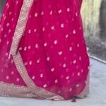 Deepika Singh Instagram - Aye Masakali Masa Masakali Don’t miss out the last one 🤪💁🏻‍♀️ #photography @artographybysagar #makeupartist @makeupbynayan #hairstylist @kamaljeet_kaur_79 #managedby @lacelebrite05 #publicist @soapboxprelations Style by @stylingbyvictor @sohail__mughal___ Assisted by @styleby_antara Outfit @samyakkclothing Earrings @kushalsfashionjewellery #photoshoot #anarkali #deepikasingh