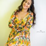 Deepthi Sunaina Instagram - 💛 #deepthisunaina . . . . . 👗: @navya.marouthu 📸: @rollingcaptures Hair: @vicky_hairstylist_official