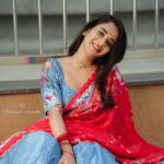 Deepthi Sunaina Instagram - ❤️ #deepthisunaina #deepthisunaina . . . . . 👗: @navya.marouthu 📸: @rollingcaptures