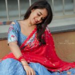 Deepthi Sunaina Instagram - ❤️ #deepthisunaina #deepthisunaina . . . . . 👗: @navya.marouthu 📸: @rollingcaptures