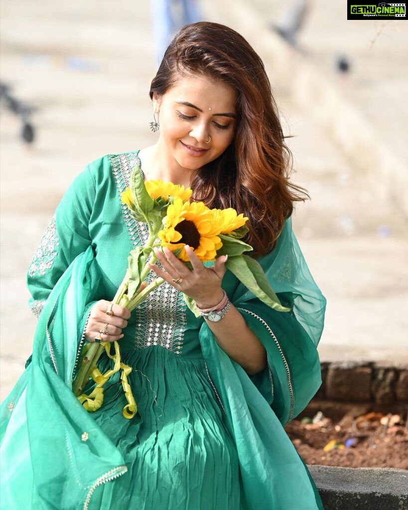 Devoleena Bhattacharjee Instagram - Let your soul glow 🥰🧿🦋 Outfit: @shubhayu2524 Styling: @styling.your.soul Makeup & Hair - @makeup_by__shraddha Clicked by @fashion_btphotography #blessedlife #onlypositivevibes Mumbai, Maharashtra