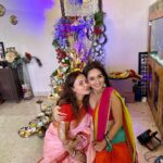 Devoleena Bhattacharjee Instagram - Ganpati Bappa Morya ❤️🥰🧿🙏🏻 Thank you Bappa 🤗 #ganeshchaturthi #blessed #gratitude Mumbai - मुंबई