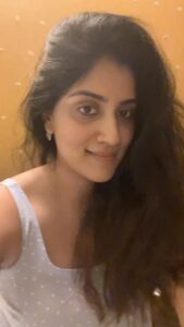 Dhanya Balakrishna Instagram - Telugammayi kaadhu gaani atlane feel avuthanu! 😍🥰