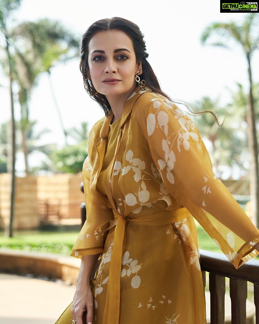 Dia Mirza Instagram - “क़दमों में तेरे जहान हैं” 💓🏍️🦋 Thank you for giving #DhakDhak your love and support 🙏🏻 #DhakDhakInCinemas Outfit Courtesy - @pallavisingh_arcvsh Jewellery Courtesy -@isharya Styled by @theiatekchandaney MUH @shraddhamishra8 Photos by @dhruv_dixit_serenity Managed by @shruti8711 @exceedentertainment JW Marriott Mumbai Juhu