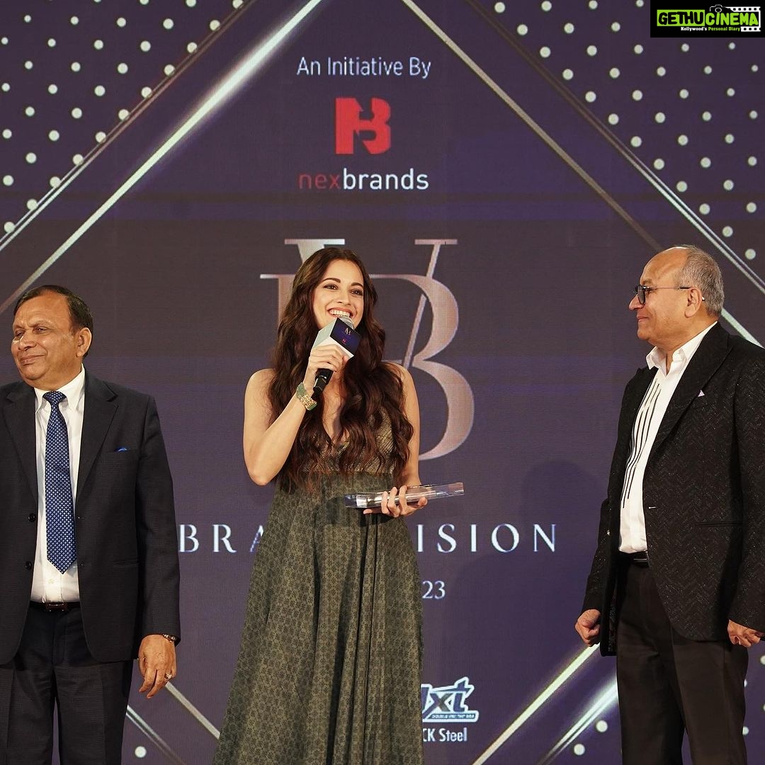 Dia Mirza Instagram - βStrength does not come from physical capacity it comes from an indomitable will. β - Mahatma Gandhi And the will to keep making a difference offers incredible courage to keep pushing for change ππ―π A big thank you to my @beco.india @shumeetoys @greendigoretail @letsallter @exceedentertainment @miss_butterfingers @pallavi_barman @shruti8711 for furthering my purpose. Thank you @nexbrands.inc for the award - Greenpreneur of the Year ππ» Outfit @jjv.kapurthala @jjvalaya Jewellery @amarisbyprernarajpal Styled by @theiatekchandaney Hair by @tejisinghofficial Make up by me π Photos by @dhruv_dixit_serenity #brandvisionsummit #brandvisionsummit2023 #extraordinaire #nexbrandsinc #NexBrands #VocalForLocal #SustainableLiving #MadeInIndia #HandcraftedInIndia