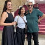 Dia Mirza Instagram – Had an incredible time at the Anant Bajaj Paryavaran Mitra-Kids for Tigers event, supported by Bajaj Electricals Foundation! With over 1200 children, parents, teachers, and guests in attendance, it was a massive success. The highlight was being present as voice to PETA’s animatronics elephant, ‘Ellie’. We were captivated by the stunning photo exhibition showcasing Sarmaya and Sanctuary’s diverse Art and Conservation wild animal collection. Animal Planet also provided fantastic content to educate and engage the children. 
Thank you @bittusahgal for always giving me an opportunity to engage with the most energising members of our country, our #KidsForTigers 💚🐯 

And thank you @petaindia for partnering with us and introducing Ellie to our children 🐘🌳

@sanctuaryasia  @animalplanet @ncpamumbai @carapiranha 

#KidsForTigers #BajajElectricalsFoundation #Conservation #WildlifeEducation #awareness #tiger #onlyatthencpa #petaindia #animalplanet #SeekSanctuary #ForPeopleForPlanet #GlobalGoals #ForNature #SDGS #IAmNature