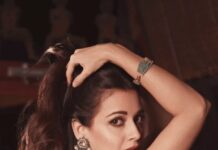 Dia Mirza Instagram - Look good do good 😉💚🌏 Also, i love @prateekkuhad 🐯 Outfit @jjv.kapurthala @jjvalaya Jewellery @amarisbyprernarajpal Styled by @theiatekchandaney Hair by @tejisinghofficial Make up by yours truly 🙃 Photos by @dhruv_dixit_serenity Managed by @shruti8711 @exceedentertainment Creative by @freishia #BrandVisionSummit2023 #VocalForLocal #SustainableLiving #MadeInIndia #HandcraftedInIndia