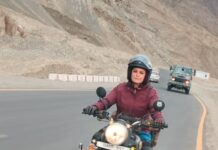 Dia Mirza Instagram - My heart is going #DhakDhak as I write this 🐯🏍️ Last night we watched the first screening of our film Dhak Dhak and it was the most beautiful experience🥰💃🏻 Felt such pride and joy. This post is for our director @dudeja_sahaab. Tarun, I am so moved by your humanity. It shines through every beat of the film. Thank you for making me Uzma. Thank you for being the kind, generous person that you are. You made every challenge, every moment worthwhile with your sincerity and heart. I waited 23 years to be in a story like Dhak Dhak. You made the wait so well worth it. I will always have your back. I will always hold you close. I will always trust you. Thank YOU 🙏🏻🙏🏻🙏🏻 Every woman needs men like you to be our allies so we can fly together. As equals 🦋 #OutsidersFilms @pranjalnk @taapsee @parijat_joshi @fatimasanashaikh @sanjanasanghi96 #RatnaPathakShah @viacom18studios @ajit_andhare @aayush_blm @zeemusiccompany Photos by @khamkhaphotoartist who always captures truth. Let’s gooooo 🏍️🏍️🏍️ Dhak Dhak in Cinemas 13th October 2023 💓 Ladakh
