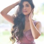 Digangana Suryavanshi Instagram - Just a sunny day… #diganganasuryavanshi Outfit @kayjaybykritika Jewellery @blingthingstore Styled by @simstyles20 Intern @stylingbynehal