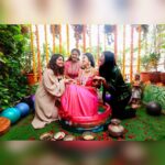Digangana Suryavanshi Instagram - The birthday ritual❤️ #26 #princesse Makeup: @shapeyourface_withyj Hair: @makeoverbysejalthakkar Outfit: @kamli_fashion #diganganasuryavanshi