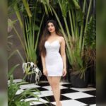 Digangana Suryavanshi Instagram - Alice in the wonderland 🍃 Photographer: @girish_rajput_photography Makeup & Hair: @makeoverbysejalthakkar Outfit: @kamli_fashion Team: @greenlight__media #diganganasuryavanshi