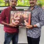 Dileep Instagram - ആരാധകനായ വിജീഷ് പാലേരി നൽകിയ സ്നേഹ സമ്മാനം 🙏💙