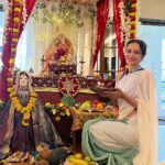 Dipannita Sharma Instagram - ✨💚🙏🏼 @vidyamalavade #ganeshmahotsav #moments #ganpatibappamorya