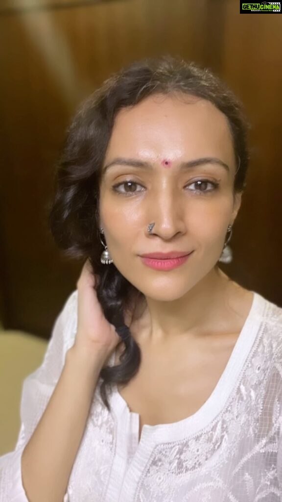 Dipannita Sharma Instagram - A dress up week . A selfie reel … #theweekgoneby #nosepin #mewithme