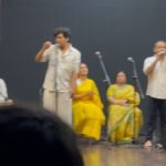 Dipannita Sharma Instagram – A mesmerising musical evening . So glad I could make it for this unmissable event called #yayavar … please swipe left to discover some amazingly remarkable talents. Couldn’t believe this was their first show !
@kavipandit you are exceptional ( & thank you for making me a part of your very first show ) . I wish you many many more . All the success & all the happiness . 
What a team , each one of them unique , fabulous . Here’s to all of you … it was an evening that fed the soul . Thank you all ✨
@raginipratap 
@amrita.bagchi @samchandel @hi5ankit @tamalpandey 

Outfit : traditional Assamese #MekhelaSador mixnmatch from my wardrobe 

#Mumbaievening #foodforsoul
