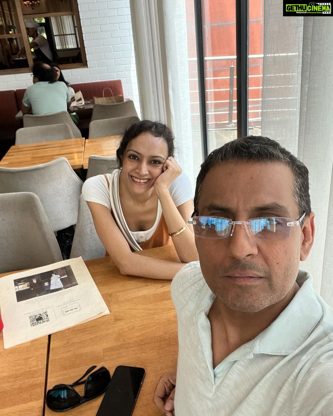 Dipannita Sharma Instagram - This Delhi trip … through some work , Dilsher & I battling dengue , viral ( twice ) respectively … few coffee & other moments . Barely met anyone . Not the usual trip … but then ‘flow’ is key . ♥️ #delhidiaries #backtothegrind