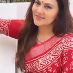 Dipika Chikhlia Instagram - One of my fav songs … ❤️ #instagood #photography #photooftheday #instagram #picoftheday #fashion #beautiful #instadaily #mumbai #style #photo #happy #explore #reelitfeelit #reelofinstagram #reels #fashionreel #moodyreel #mumbaiinstagram #instagramreel #instareel#dipikachikhliatopiwala #Trendingreels #viral #Viralvideo #dipikachikhlia #dctmovies #dhartiputranandani