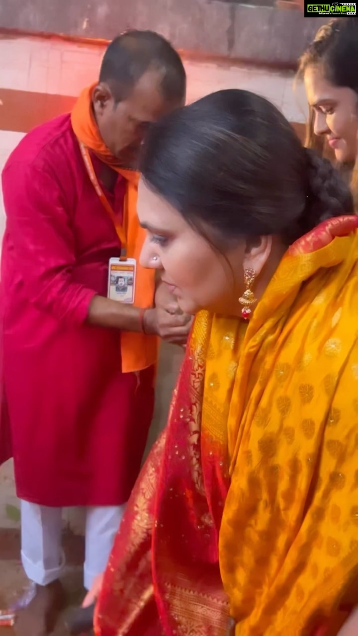 Dipika Chikhlia Instagram - Har har Mahadev 🙏 #shiva #instagood #photography #photooftheday #instagram #picoftheday #fashion #beautiful #instadaily #mumbai #style #photo #happy #explore #reelitfeelit #reelofinstagram #reels #fashionreel #moodyreel #mumbaiinstagram #instagramreel #instareel#dipikachikhliatopiwala #Trendingreels #viral #Viralvideo #dipikachikhlia #dctmovies #dhartiputranandani