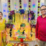 Dipika Chikhlia Instagram – गणपति दर्शन के लिए हमारे घर पर दीपिका चीखलिया (हमारी सीता जी )और राइटर डायरेक्टर धीरज मिश्रा जी 😊 Mumbai, Maharashtra