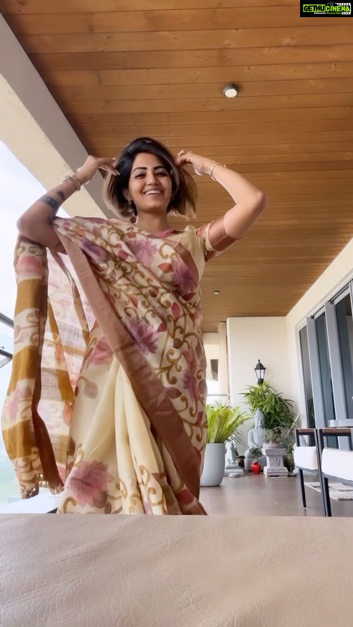Disha Madan Instagram - Can you guess which saree I am wearing? ✨♥️