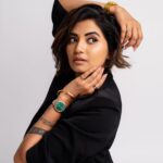 Disha Madan Instagram - 🖤 📸 @mommyshotsbyamrita 💋 @makeupbyyashy