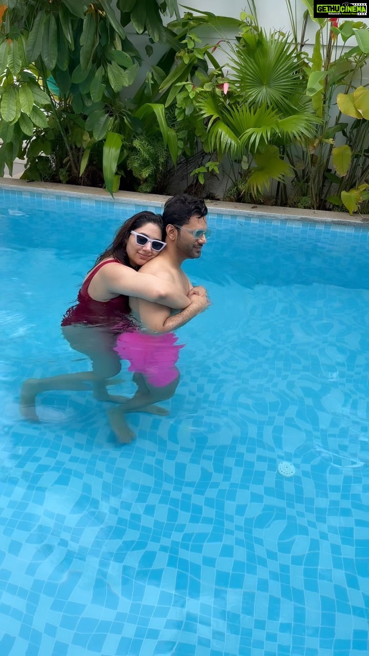 Disha Parmar Instagram - 2 Years of Bliss with my favourite Human 😻♥️ Collecting memories with you is my most favourite hobby! 🥰 . . Thankyou @avisahomesgoa @rittichopra @kabirchopra4545 for Hosting US & making our time even more special! ♥️ Goa