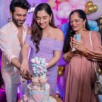Disha Parmar Instagram – Couldn’t have asked for a better night! 🌸🦋
Celebrating our 👶🏻 with just the close friends & Family and having the best time.

Thankyouuu soo much @shivaniparikh06 & @gaurav_richboyz for throwing this Baby shower & making the mamma & baby very Happy! ♥️

And @meghaisrani for capturing our milestones in life ever so beautifully 🫶🏻

Our baby is lucky to have soo many people already loving him or her! 🥹💜 
@rahulvaidyarkv

Event Decor & Managed by @scribbleandpop_events 🩷 All Saints Mumbai