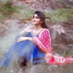 Divya Uruduga Instagram - ‘I think I will end up putting up an emoji’ was my last thought 🙊 What’s yours?! 📸: @raghavstudios 👗: @pixie_yard_couture_studio 🧡🖤 #divyauruduga #divyau #du #D #uruduga #DU #DUvians #thirthahalli #d #shivamoga #kpdu #arviya #arviyans #arya #preetiirali #live #love #laugh #peace #positivity #🧿