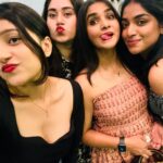Divya Uruduga Instagram - No friendship is an accident!!♥️ agree?? @gowda_manasa @aditikpai @maulyarai Bag: @alankrit.in 💝 💛🖤 #divyauruduga #divyau #du #D #uruduga #DU #DUvians #thirthahalli #d #shivamoga #kpdu #arviya #arviyans #arya #preetiirali #live #love #laugh #peace #positivity #🧿