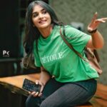 Divya Uruduga Instagram - Your clothes doesn’t have to shine when your smile can!✨ 💛🖤 📸: @pkstudiophotography 😎 #divyauruduga #divyau #du #D #uruduga #DU #DUvians #thirthahalli #d #shivamoga #kpdu #arviya #arviyans #arya #preetiirali #live #love #laugh #peace #positivity #🧿