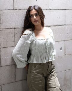 Divyansha Kaushik Instagram - 👀👀