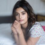 Divyansha Kaushik Instagram - Long time no see? 👀 Shot by @the_pixel_farmer Hmua @pratikshamuchandikar 🌸