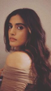 Divyansha Kaushik Instagram - 🔥🌊