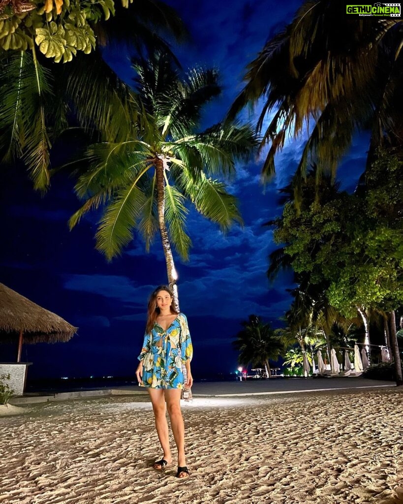 Donal Bisht Instagram - Night sky, stars & dreams 💫 . . . . . . . . . . . . . . . . . . . . . . . . . . @shopverb . #girl #wonderland #diva #hot #explore #donalbisht #elegence #instagood #instamood #goodvibes #happy #location #pictureoftheday #best #beautiful #dress #love #vacay #instagram #instamood #instalike #blessed #actor #lifestyle #beauty #glam #beautiful #looks #maldives #morning