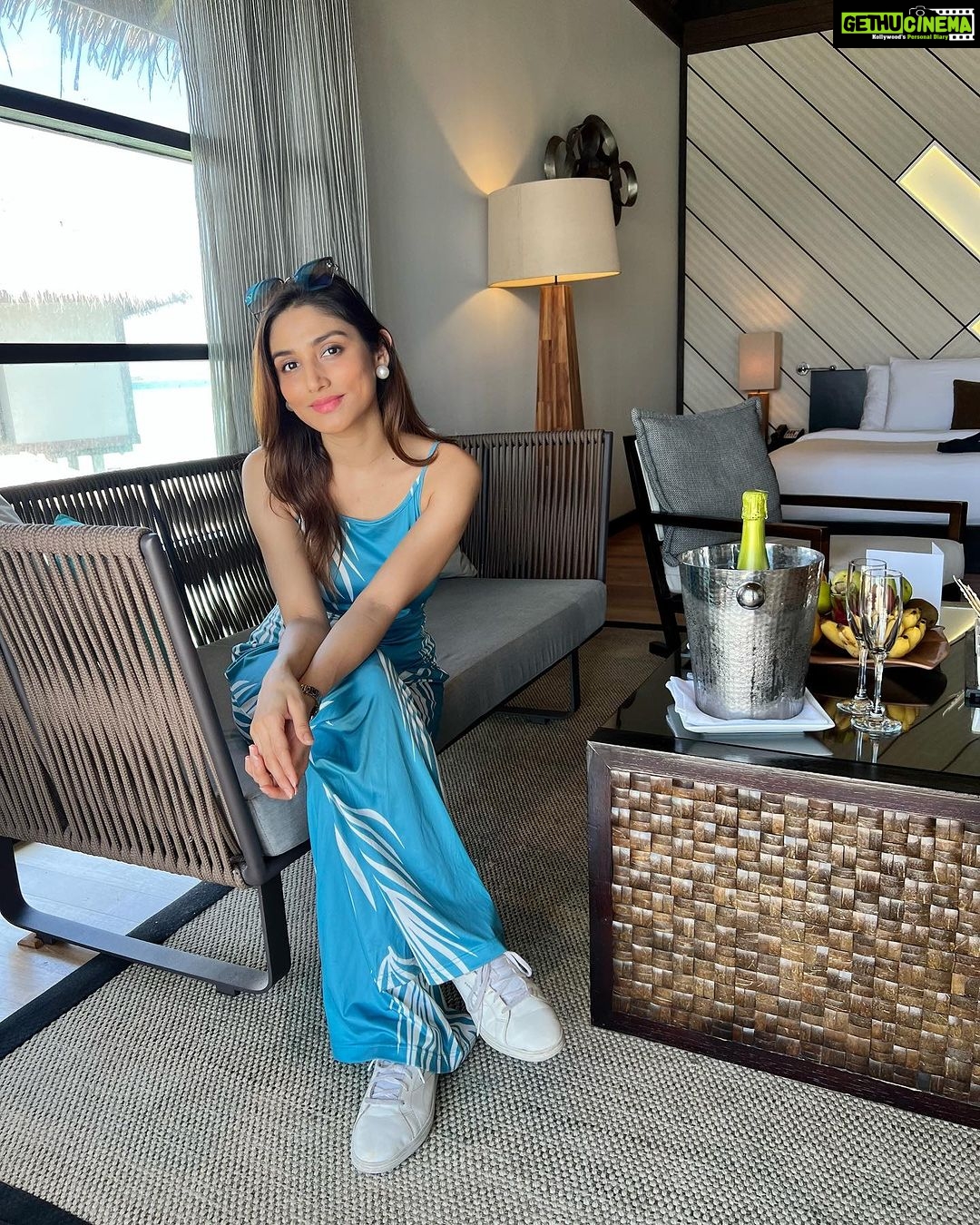 Donal Bisht Instagram - π . . . . . . . . . . . . . . . . . . . . . . . @ikichic_official @littlepuffsofhappiness @dour.mie @houseofdawn.in . . . . #girl #wonderland #maldives #hot #explore #donalbisht #elegence #instagood #instamood #goodvibes #happy #location #pictureoftheday #best #beautiful #dress #love #pink #instagram #instamood #instalike #blessed #actor #vacay #lifestyle #beauty #glam #beautiful #looks #cool #morning