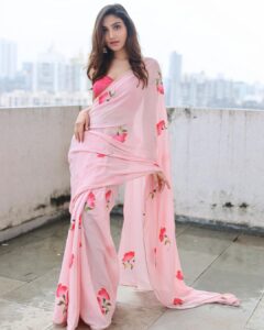 Donal Bisht Instagram - Happy Ganesh Chaturthi to everyone 🌸🫶 . . . . . . . . . . . . . . . . . . . . . . . @vishwasgonsalves @littlepuffsofhappiness @styleitupwithraavi @rang_by_shilpa @manalirawat @dour.mie . . . . . . . . #girl #wonderland #diva #hot #explore #donalbisht #elegence #instagood #instamood #goodvibes #happy #location #pictureoftheday #best #beautiful #dress #love #pink #instagram #instamood #instalike #blessed #actor #ganeshchaturthi #lifestyle #beauty #glam #beautiful #looks #photoshoot #morning