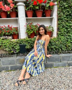 Donal Bisht Instagram - Love ❤️ #family #vacay #nainital . . . . . . . . . . . . . . . . . . . . . . @styleitupbyaashna @themicromoda @akshita.nanda . #girl #travel #diva #hot #explore #donalbisht #elegence #instagood #instamood #goodvibes #happy #location #pictureoftheday #best #beautiful #dress #love #pink #instagram #instamood #instalike #blessed #actor #lifestyle #vacay #glam #beautiful #looks #morning Nainital