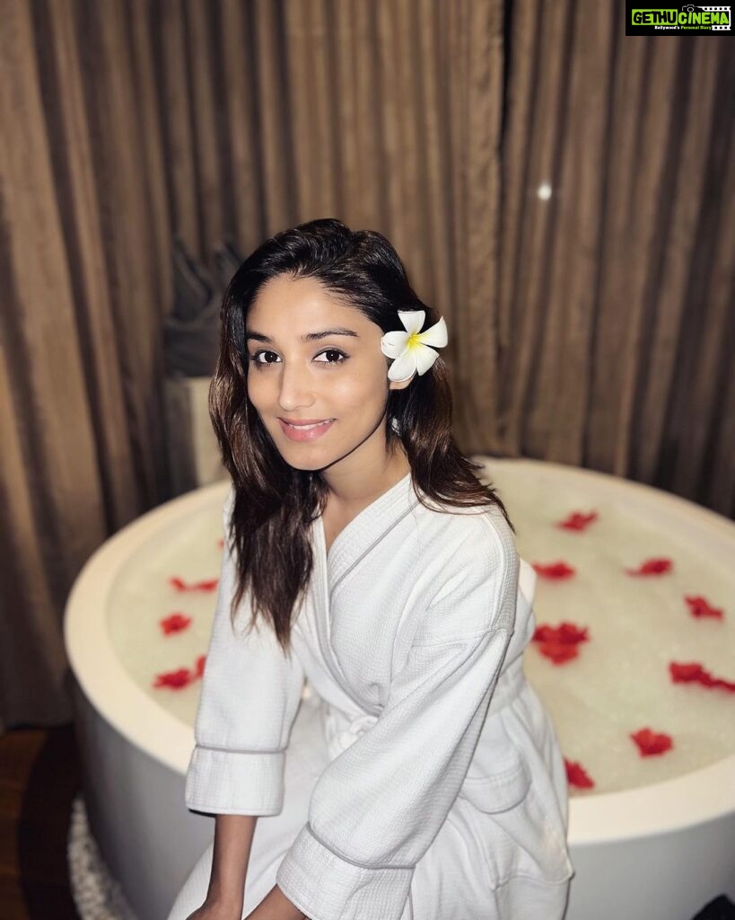 Donal Bisht Instagram - Unwinding!! 🫶 . . . . . . . . . . . . . . . . . . . . . . . . . . . . #girl #leasure #travel #spa #hot #explore #donalbisht #elegence #instagood #instamood #goodvibes #happy #location #pictureoftheday #best #beautiful #dress #love #pink #instagram #instamood #instalike #blessed #actor #beach #lifestyle #vacay #glam #beautiful #looks #maldives #morning Maldives